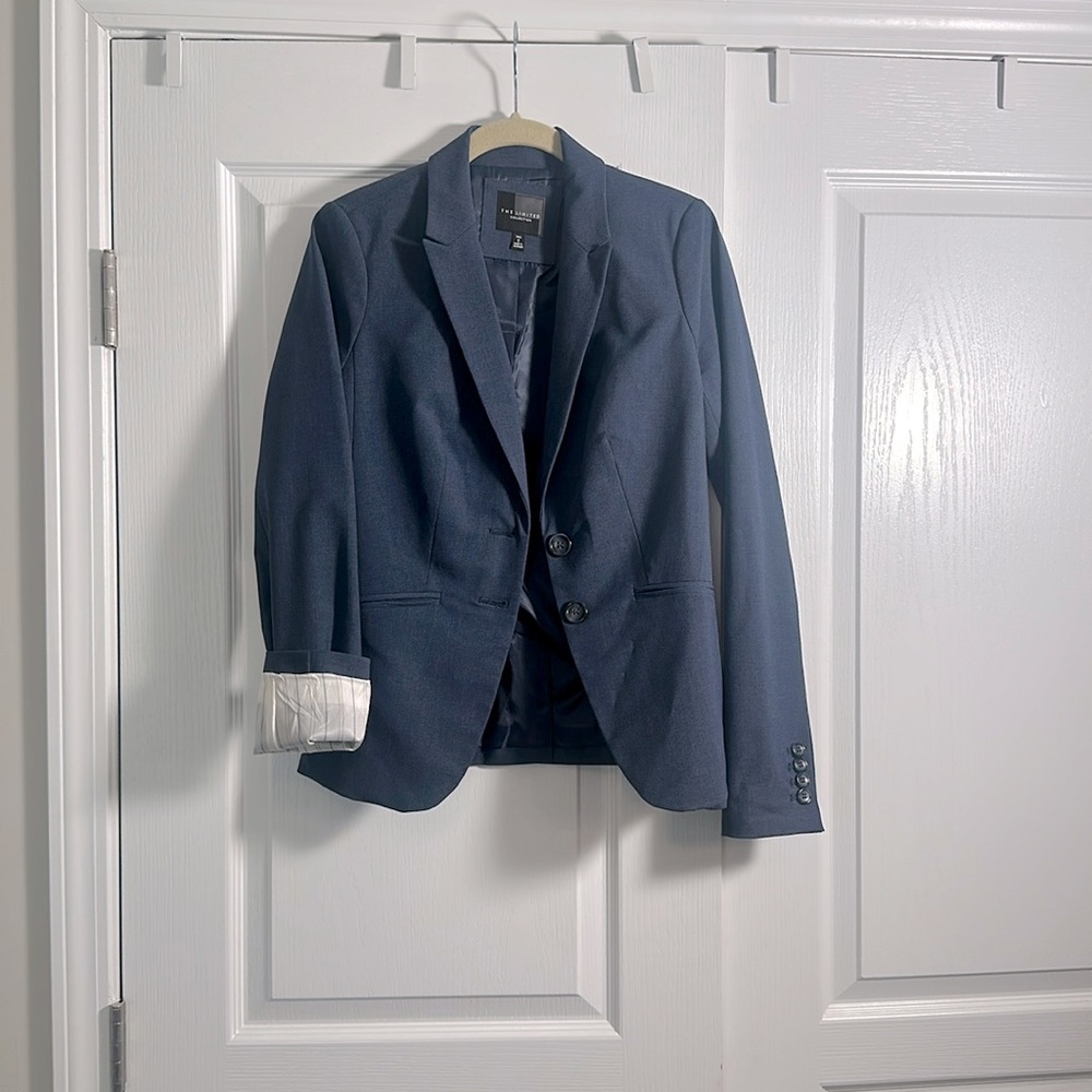 The Limited Sz 2 Tall Suit Jacket blue - EUC with cute blue & tan striped lining